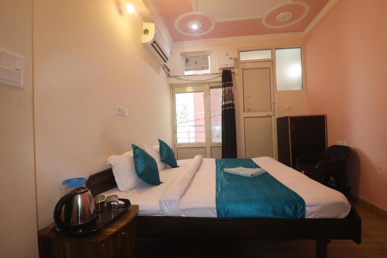 Triple One Hotel Tapovan Rishikesh,Near Laxman Jhula Dış mekan fotoğraf