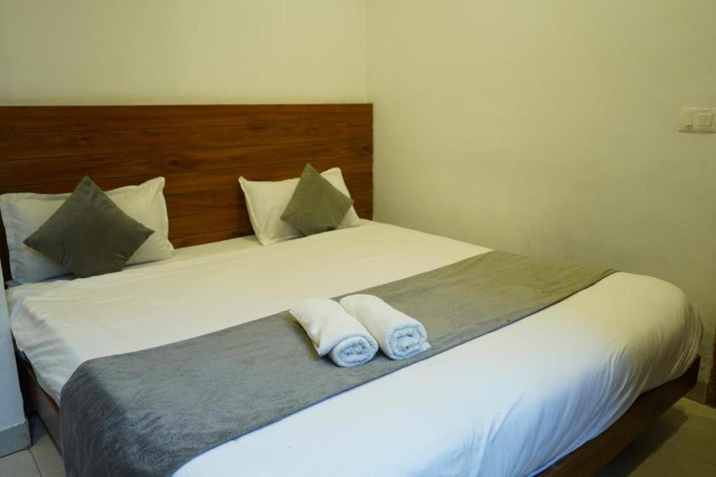 Triple One Hotel Tapovan Rishikesh,Near Laxman Jhula Dış mekan fotoğraf