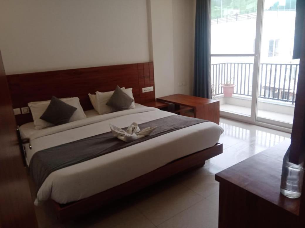 Triple One Hotel Tapovan Rishikesh,Near Laxman Jhula Dış mekan fotoğraf